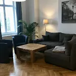 Hotell Hotel Dein Gutshof 3*