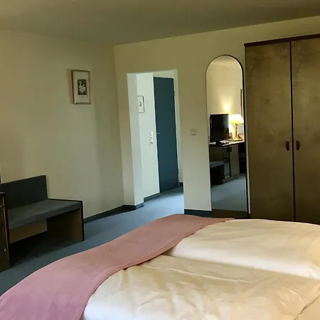 Hotel Dein Gutshof Hotel&ferienwohnungen Görlitz
