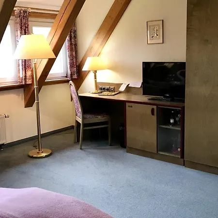 Dein Gutshof Hotel&ferienwohnungen 3*