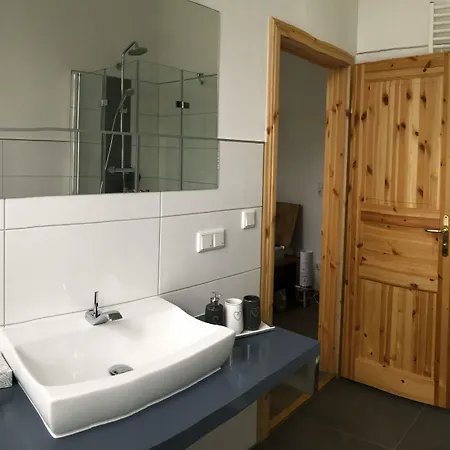 Dein Gutshof Hotel & Ferienwohnungen 3*